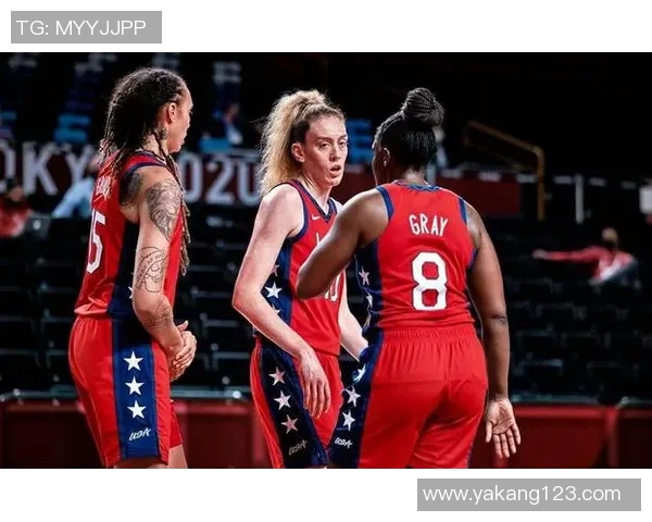 澳大利亚女篮与西班牙队激战正酣谁将晋级国际篮球赛决赛舞台