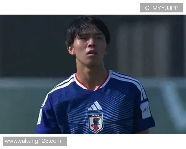 中国足球逆袭日本队以一球小胜展现实力与信心 中国足球逆袭日本队以一球小胜展现实力与信心