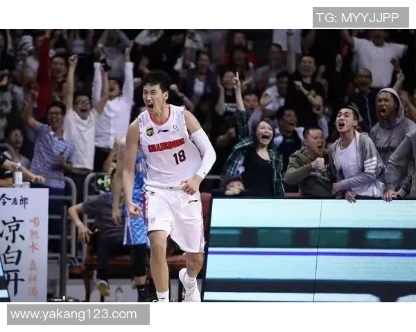 胡金秋：从篮球新星到CBA巨星的成长之路与未来展望