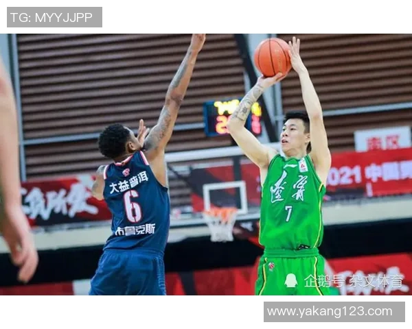 贺希宁：从篮球新星到职业生涯的璀璨旅程与奋斗故事