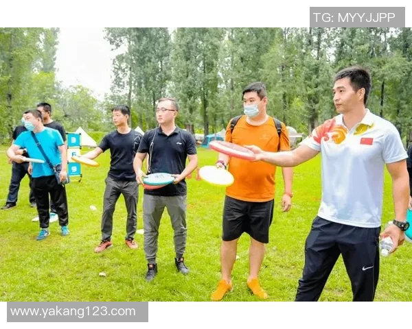 飞盘运动中的团队精神成都飞盘队协作之道探秘MBA